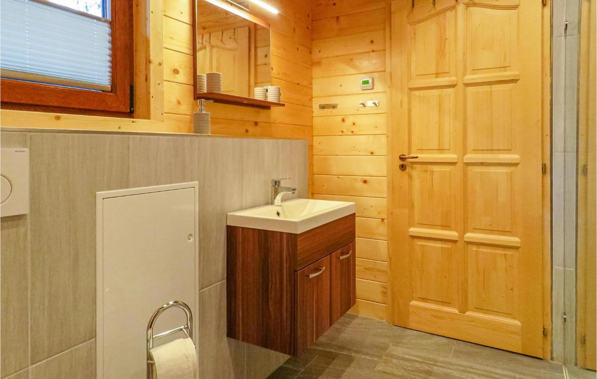 Lovely Home In Merzalben With Wifi Exterior foto