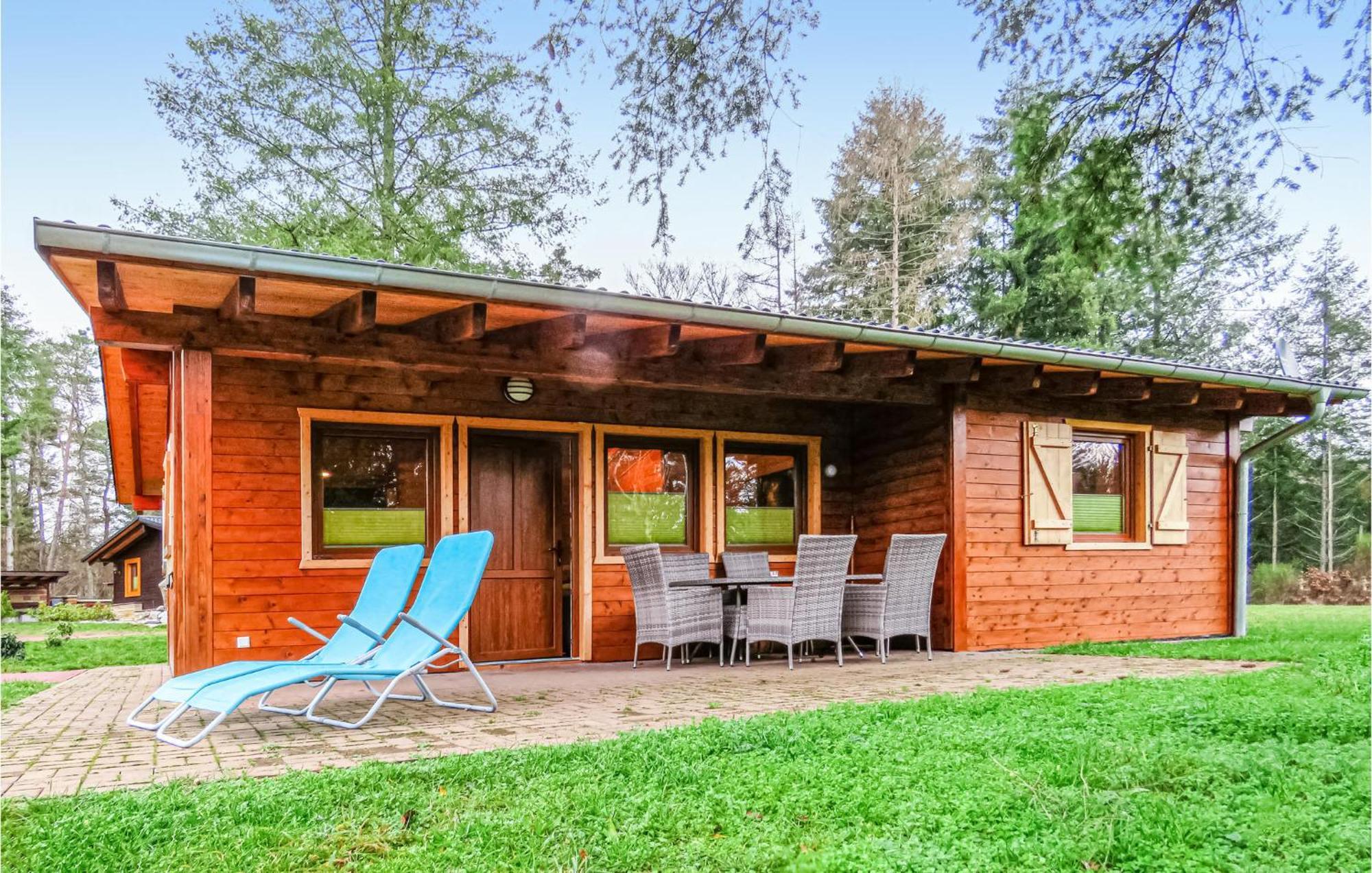 Lovely Home In Merzalben With Wifi Exterior foto